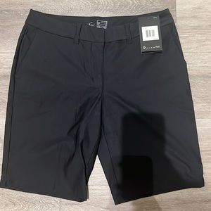 Nike golf dri fit shorts size 6